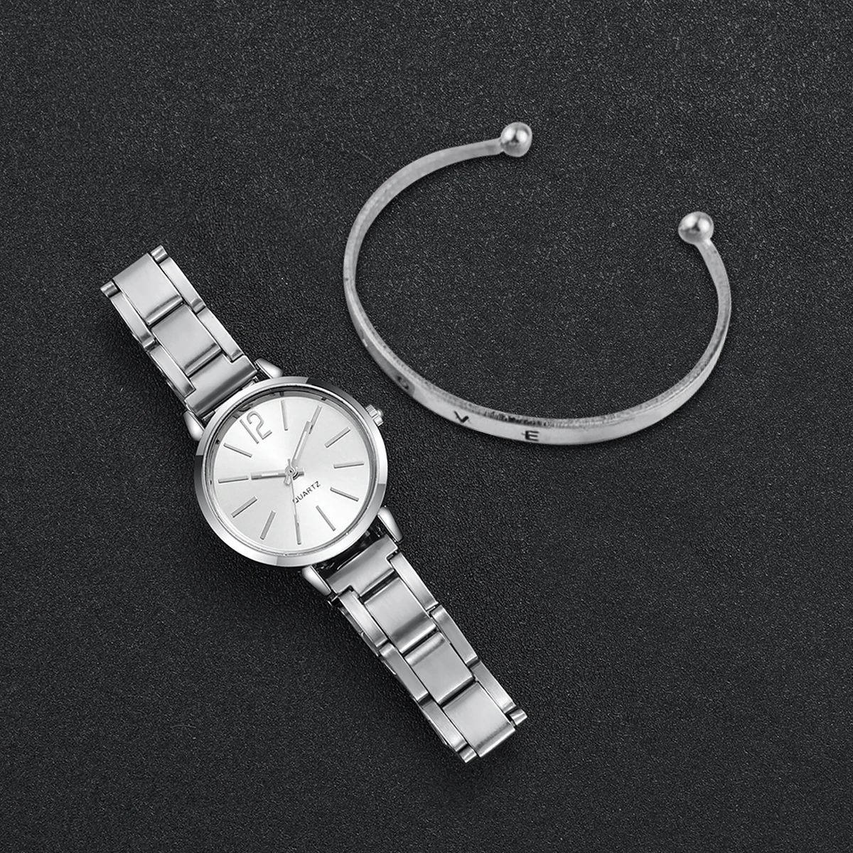 Elegant Women's Quartz Watch and Bracelet Set 4 Elegant Women's Quartz Watch and Bracelet Set - Image 4