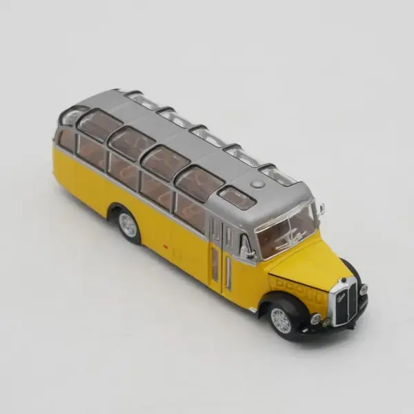 1:72 Scale Diecast Saurer L4C Bus Model - Image 3