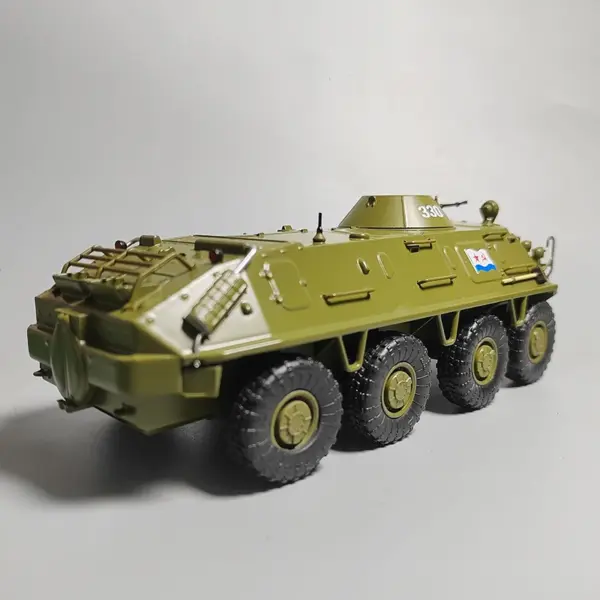 1:43 Scale Diecast Alloy BTR-60 Tank Model - Image 4