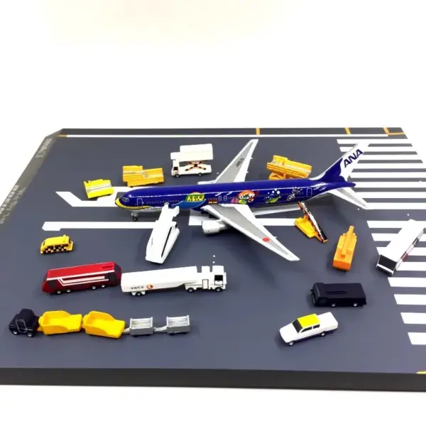 1:400 Scale 18pcs Airport Ground Handling Set - Image 4