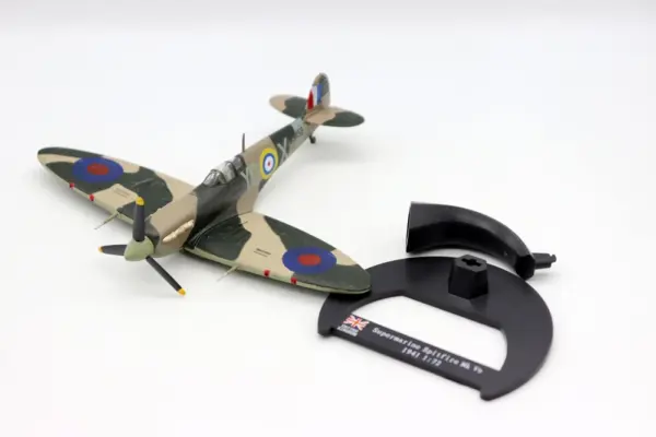1/72 Supermarine Spitfire Mk Vb Model Aircraft - Image 6
