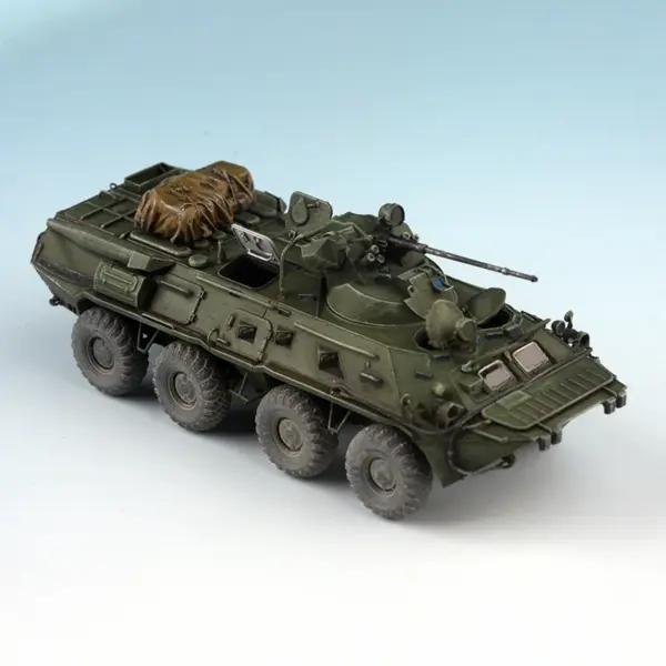 1:72 Scale Russian BTR-80A Plastic Model Vehicle - Image 2