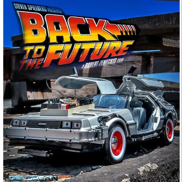 WELLY 1:24 Diecast DMC-12 DeLorean Model