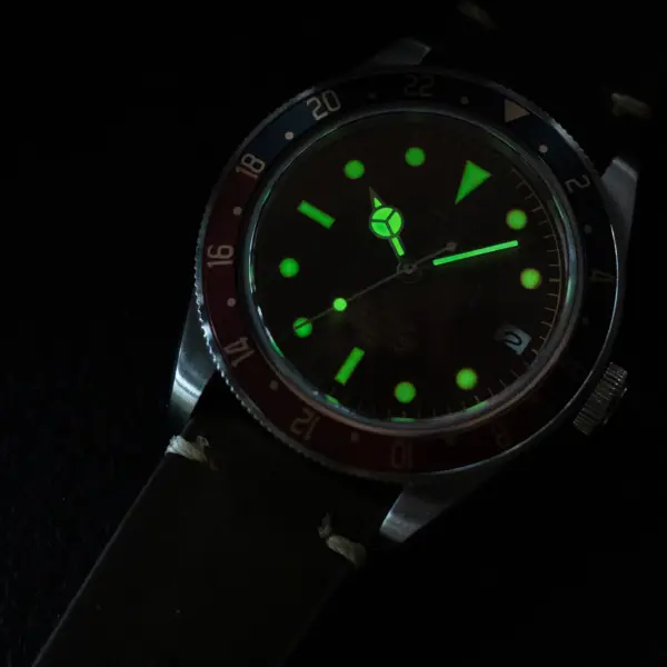 Luxury Retro Diving Watch 200M Waterproof - Image 6
