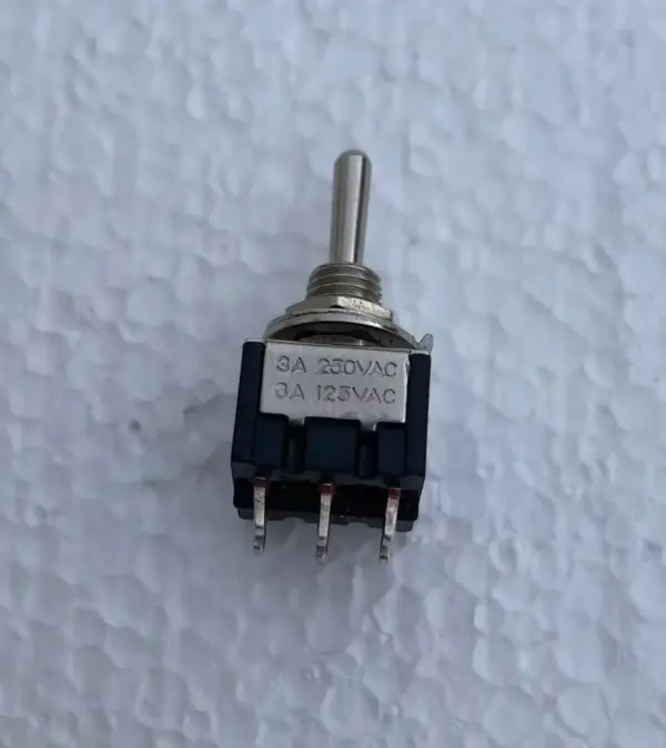 MTS-2 3-Way Mini Toggle Switch for Guitar - Image 2
