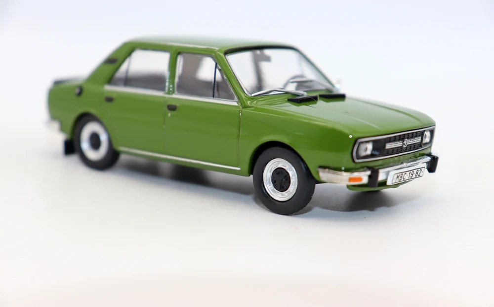 1:43 Scale Diecast Skoda 120L Model Car 2 1:43 Scale Diecast Skoda 120L Model Car - Image 2