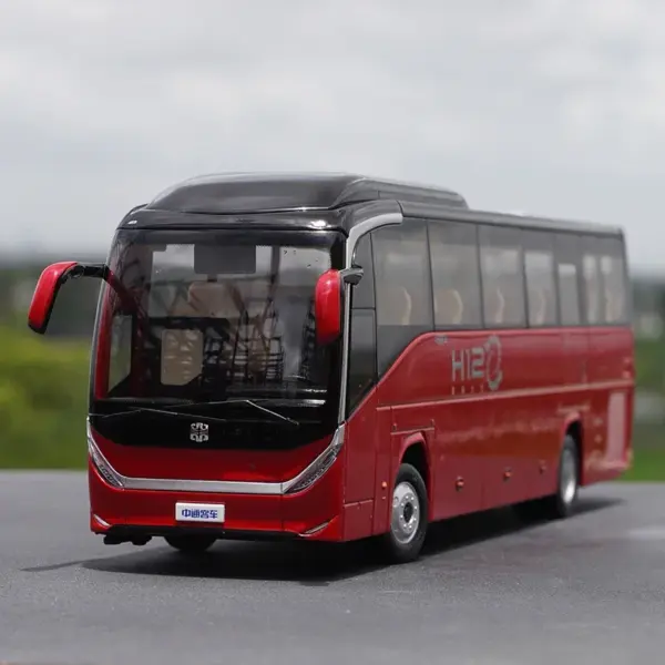 1:36 Diecast Zhongtong Bus H12 Model Vehicle - Image 2