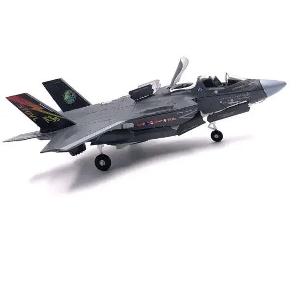 1/72 Scale US Marine Corps F35B Model Aircraft - Image 6