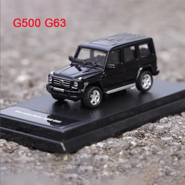 Diecast 1:64 Scale Benz G500 Off-Road Model - Image 2