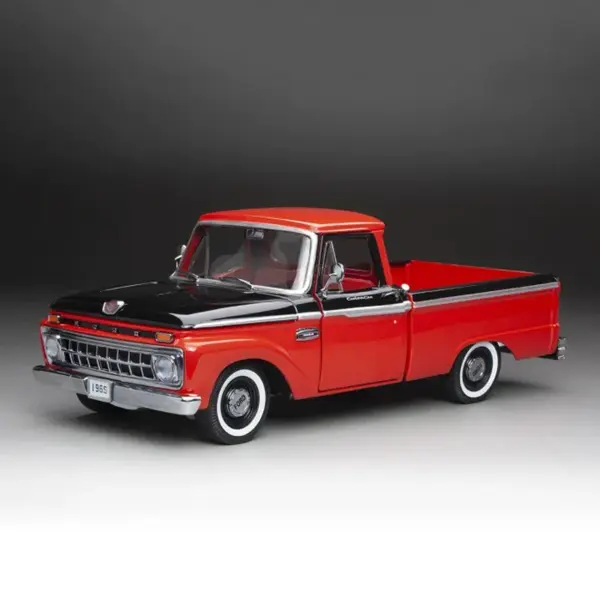 1:18 Scale Ford F-100 Diecast Truck Model - Image 8