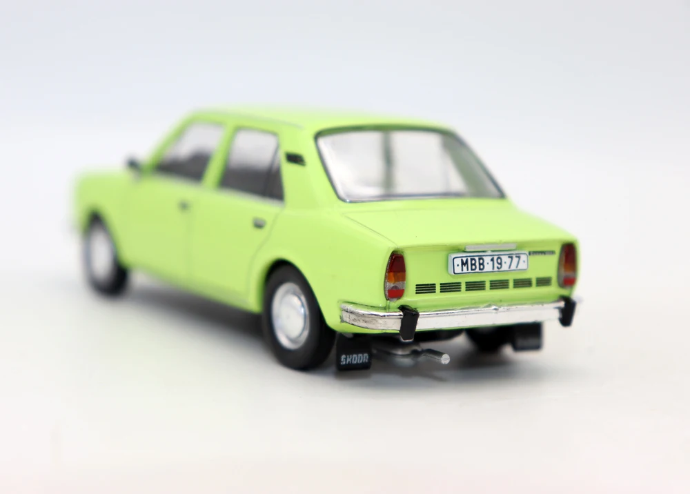 Abrex 1:43 Scale Skoda 105L 1977 Diecast 4 Abrex 1:43 Scale Skoda 105L 1977 Diecast - Image 4
