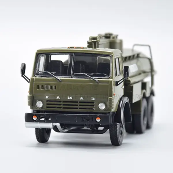 1:43 Scale Diecast Kamaz 5320 Model Truck - Image 4