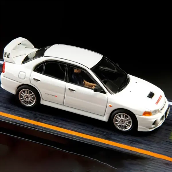 1:64 Scale Mazda RX7 FC3S Alloy Model Car - Image 4