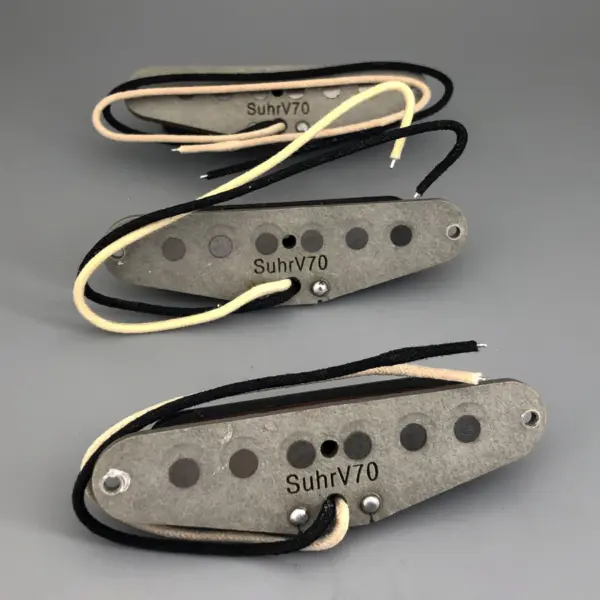 Noiseless Vintage V70 Guitar Pickups Set of 3 - Image 2