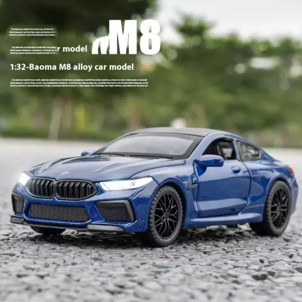 1:32 Scale M8 Alloy Car Model with Sound - Image 3