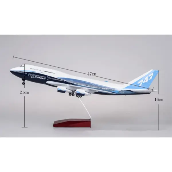 1:150 Scale Boeing 747 Diecast Model Aircraft - Image 3