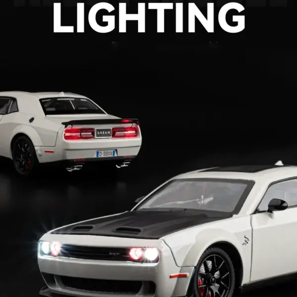 1:24 Scale Dodge Challenger Hellcat Model - Image 3