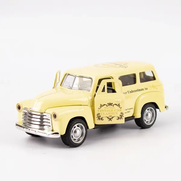 1:32 Alloy Chevrolet School Bus Model Toy - Image 9