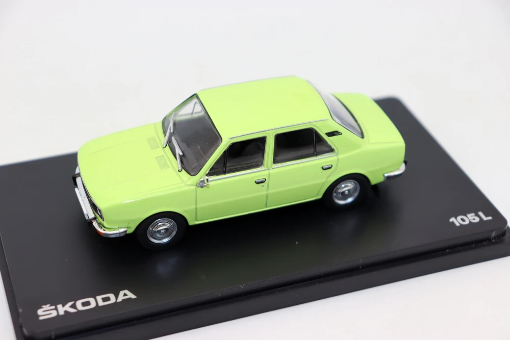 Abrex 1:43 Scale Skoda 105L 1977 Diecast 6 Abrex 1:43 Scale Skoda 105L 1977 Diecast - Image 6