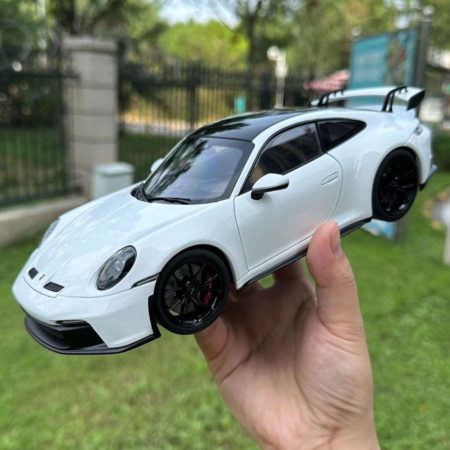 NOREV 1/18 Scale Porsche 911 GT3 Model 8 NOREV 1/18 Scale Porsche 911 GT3 Model - Image 8