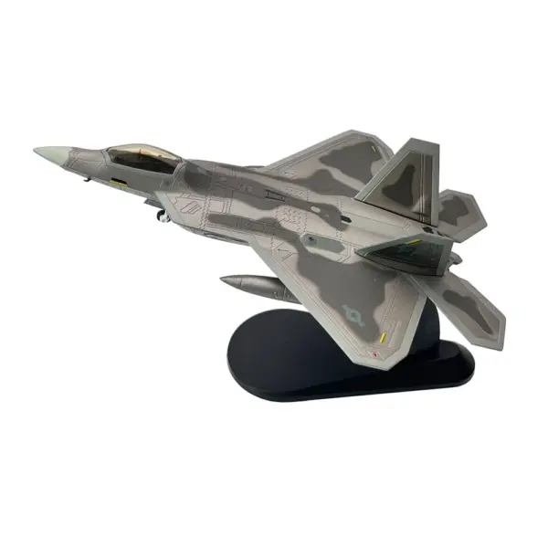 1:100 Scale Diecast F-22 Raptor Model - Image 4