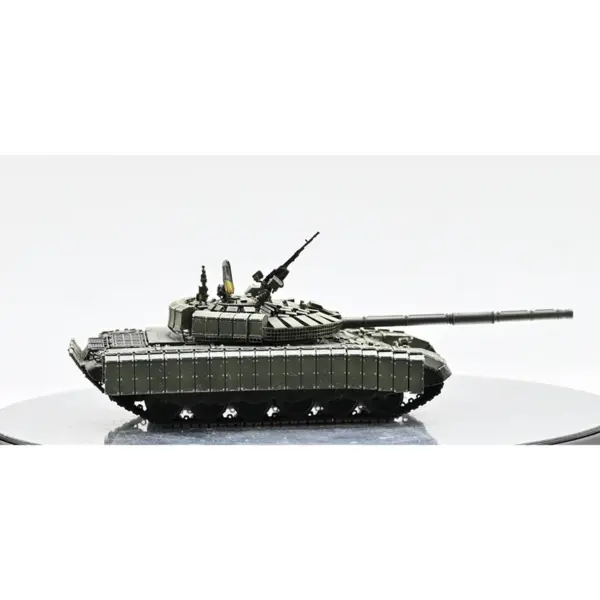 1:72 Scale T72 B3M OBR Battle Tank Model - Image 2