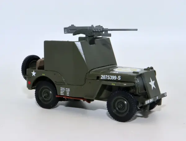 1/43 Scale Diecast 1945 Armored Jeep Model - Image 2