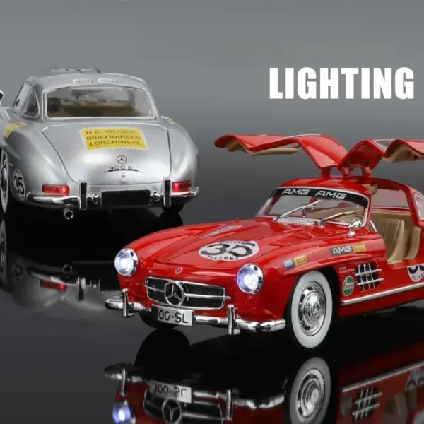 1:24 Mercedes-Benz 300SL Diecast Model Car - Image 4