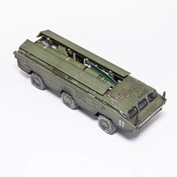 1:72 Scale Russian SS-21 Missile Tank Model - Image 4