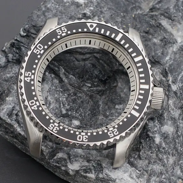 41mm Stainless Steel SKX007 Watch Case with Sapphire Glass - Image 2