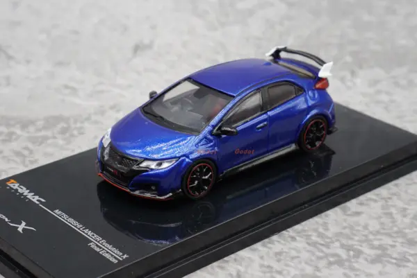 1:64 Scale Diecast Alloy Civic FK2 Model Car - Image 7