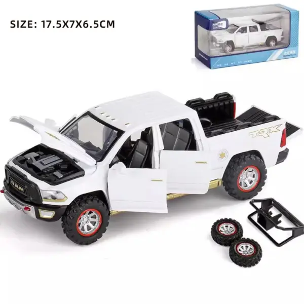 1:32 Dodge RAM Alloy Model with Sound & Lights - Image 8