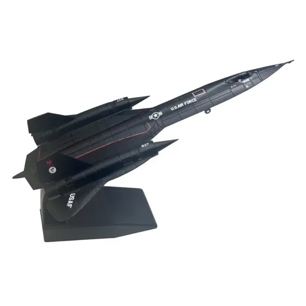 1/144 Scale Lockheed SR-71 Blackbird Model - Image 5