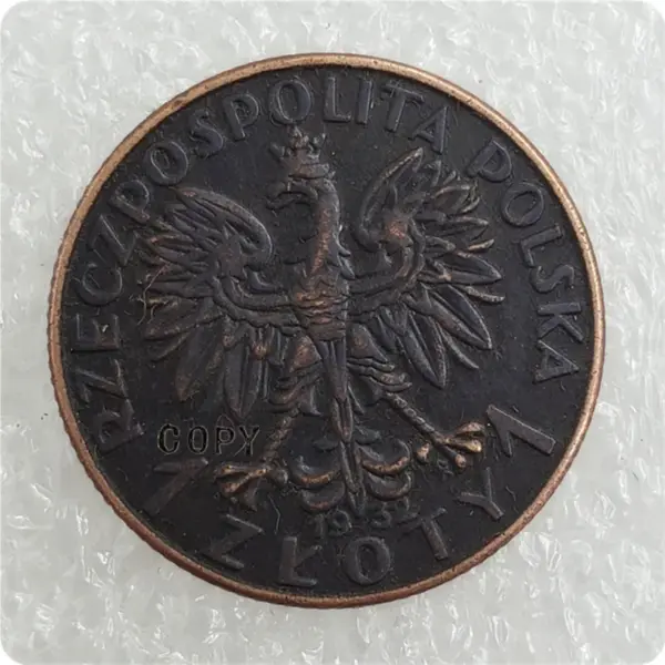 Antique Imitation 1932 Poland 1 Złoty Coin - Image 2