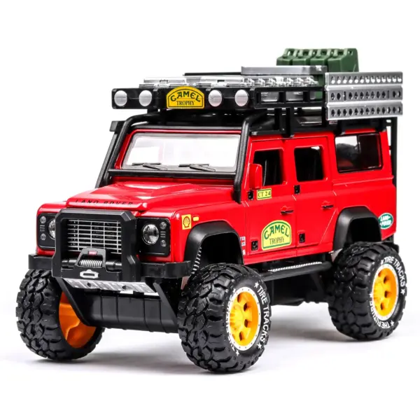 1:28 Scale Land Rover Defender Diecast Model - Image 5