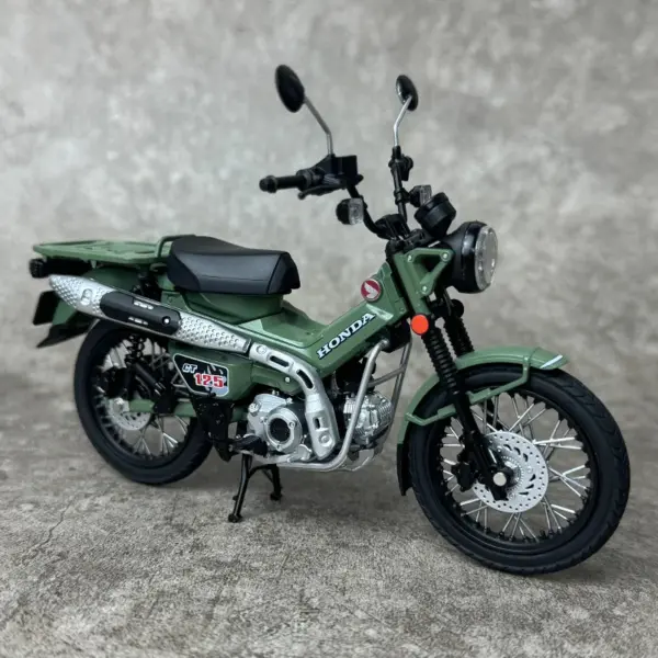 AOSHIMA 1:12 Honda CT125 Motorcycle Model