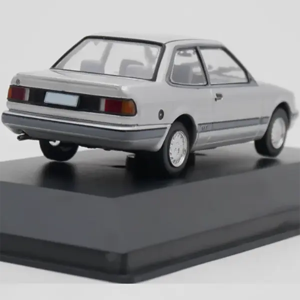 Diecast Apollo GLS 1990 1:43 Scale Model - Image 3