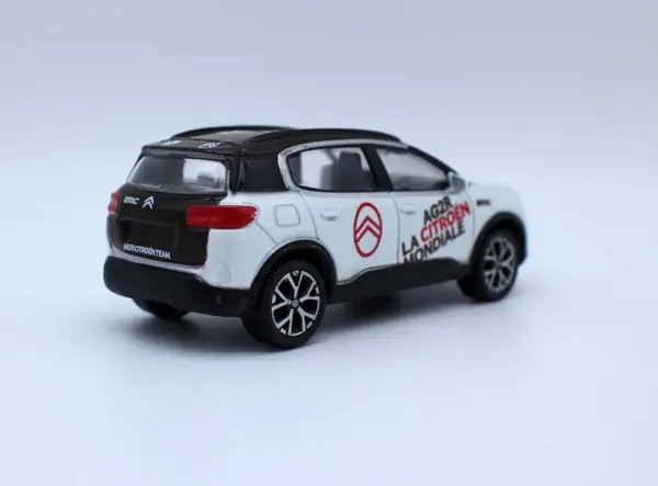 1/64 Scale Citroen C5 Aircross Diecast Model - Image 3