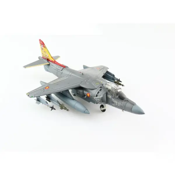 1:72 Scale Diecast EAV-8B Harrier II Model - Image 4