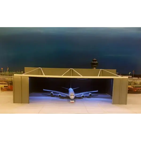 1/400 Scale Airplane Hangar Model Kit - Image 3