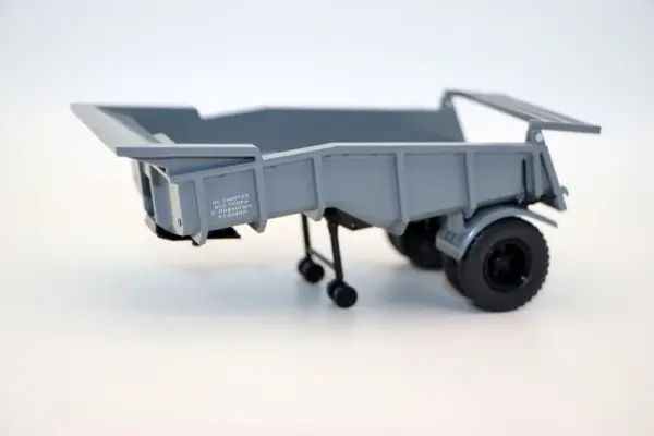 1/43 Scale MAZ 200B Truck Diecast Model - Image 5