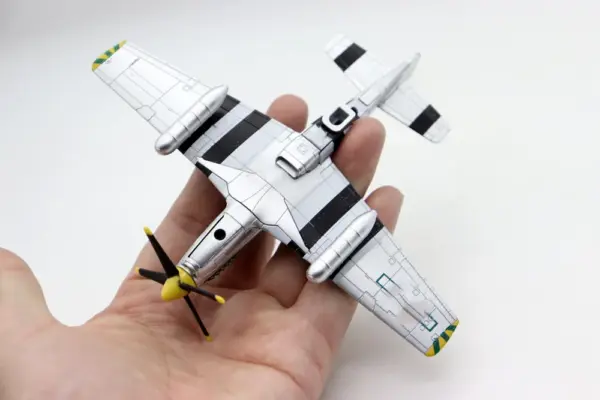 1/72 Scale North American P-51B Mustang Model - Image 5