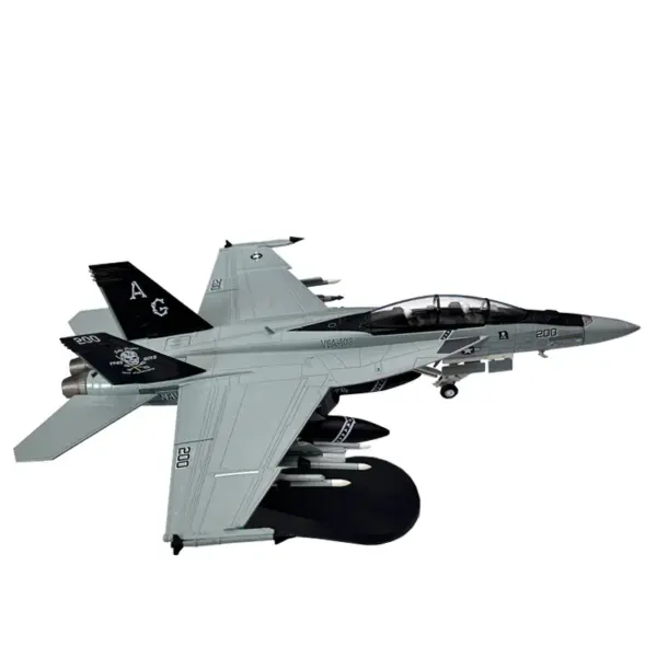 1/72 Scale Diecast F-18 Super Hornet Model - Image 2
