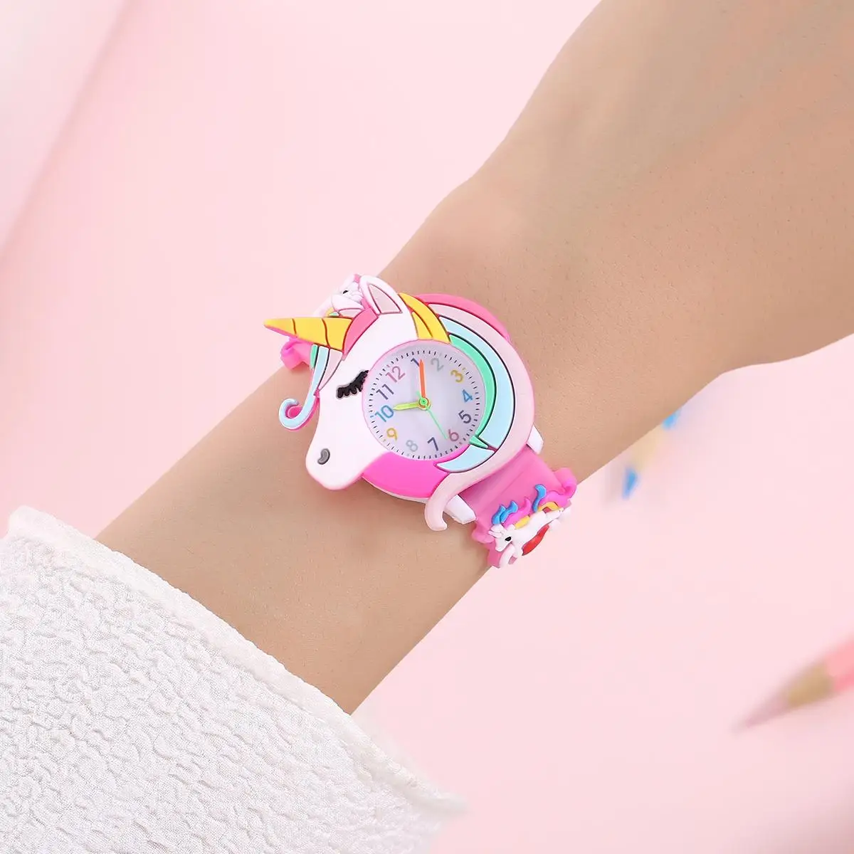 Children's Unicorn Rainbow Cartoon Watch A1606 3 Children's Unicorn Rainbow Cartoon Watch A1606 - Image 3