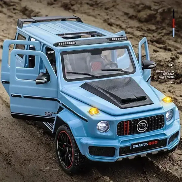 1:24 Mercedes Benz BRABUS G800 Diecast Model Car - Image 2