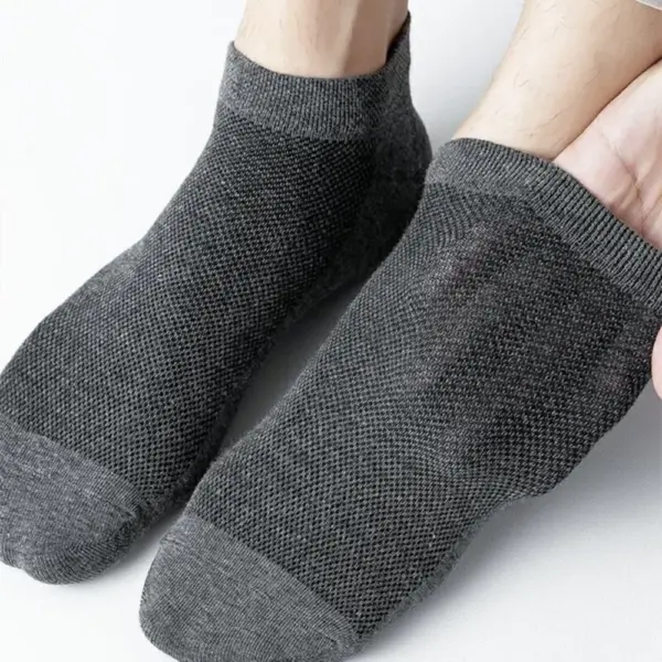 10 Pairs Men's Breathable Summer Short Socks - Image 5