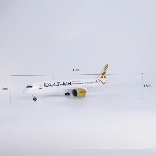 Gulf Air B787 Diecast Resin Model Aircraft - Image 2