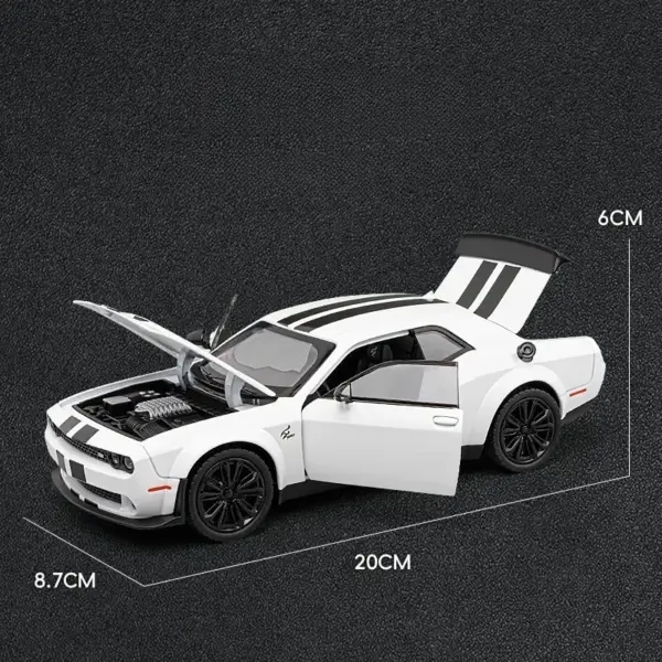 1:22 Alloy Dodge Challenger SRT Hellcat Model - Image 4