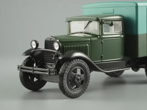 1/43 Scale GAZ-AA Military Truck Diecast Model - Image 3
