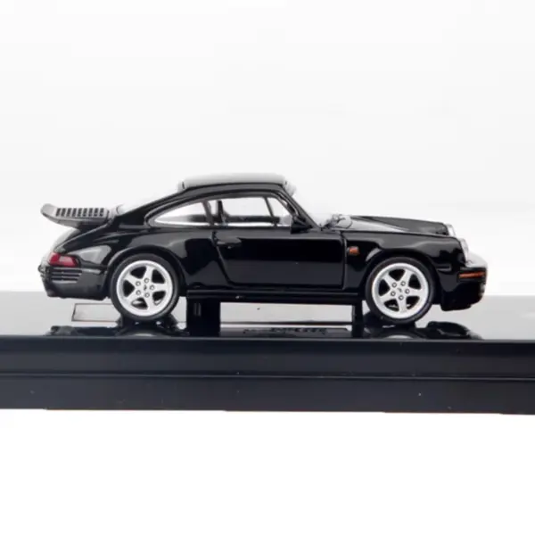 Diecast 1:64 RUF CTR Yellowbird Model Car - Image 2